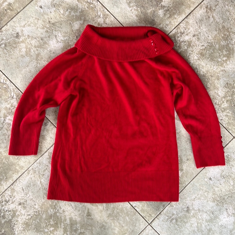 Red Retro Turtle Neck